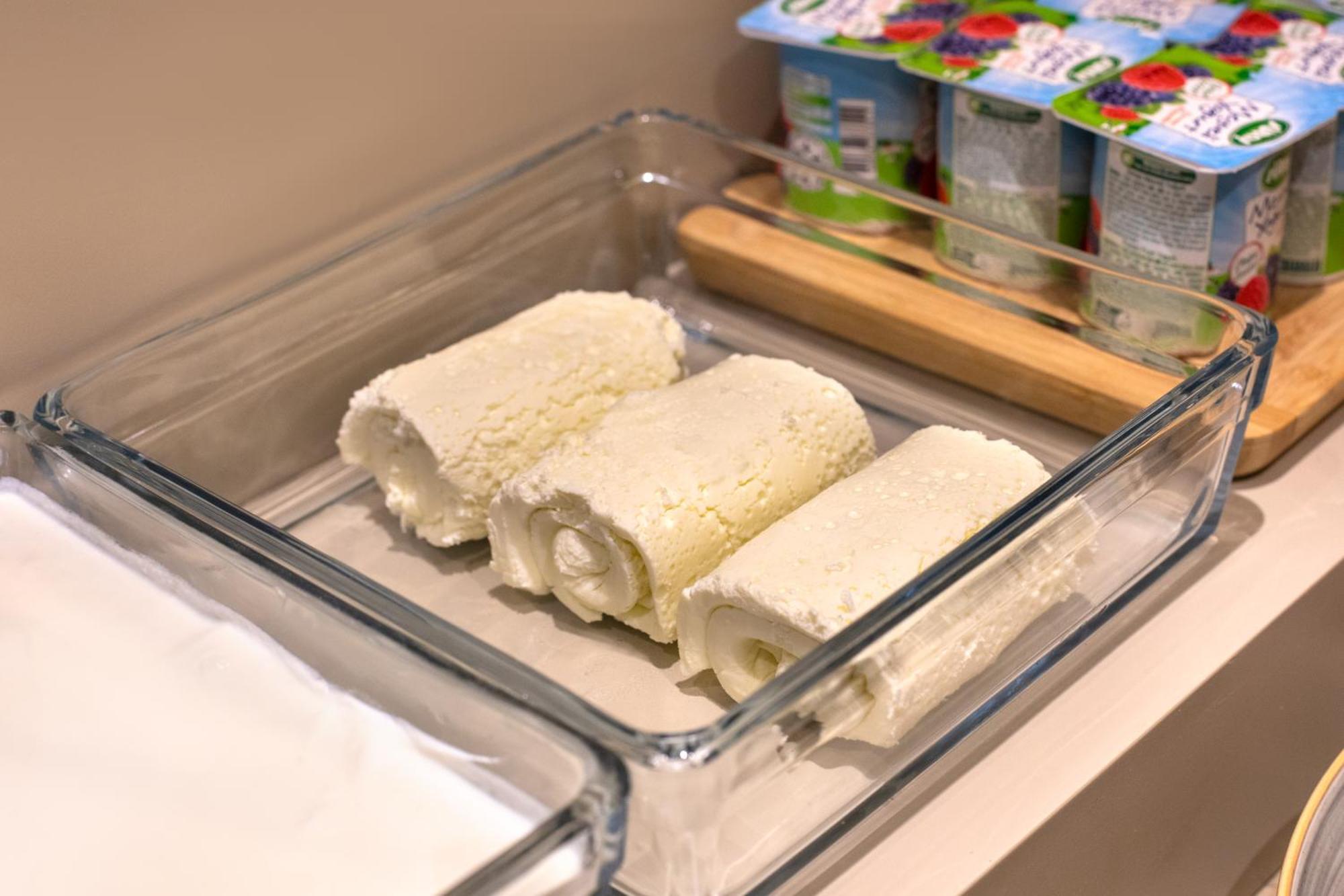Bentley Hotel Old City-Special Class 이스탄불 외부 사진 Feta cheese
