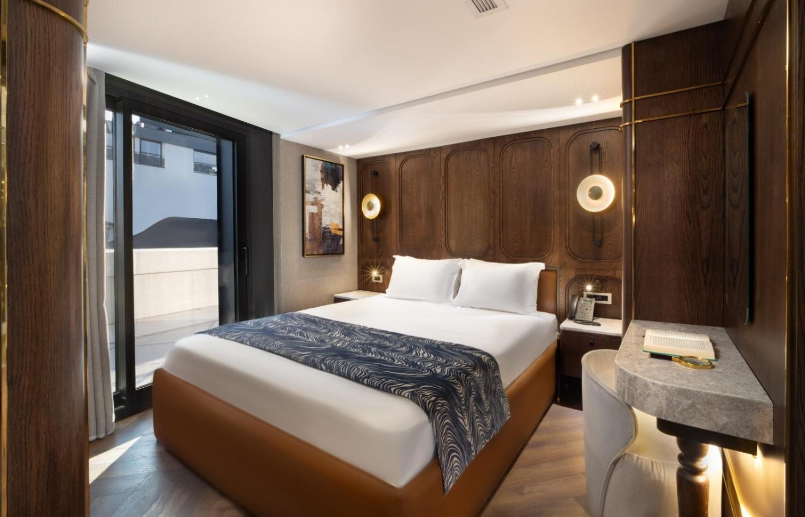 Bentley Hotel Old City-Special Class 이스탄불 외부 사진 A bedroom at the hotel